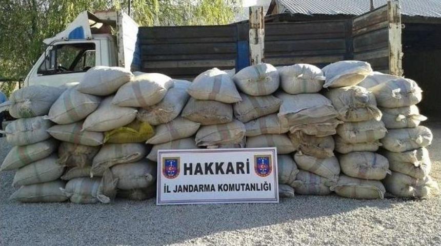 Jandarmadan Ka&ccedil;ak &Ccedil;ay Ve Şeker Operasyonu