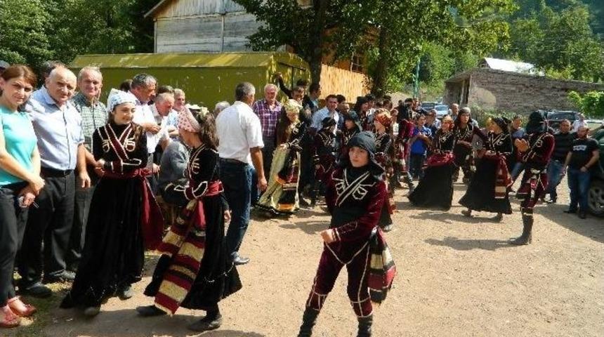 Acaristan&rsquo;da Dostluk Ve Buluşma Festivali Yapıldı