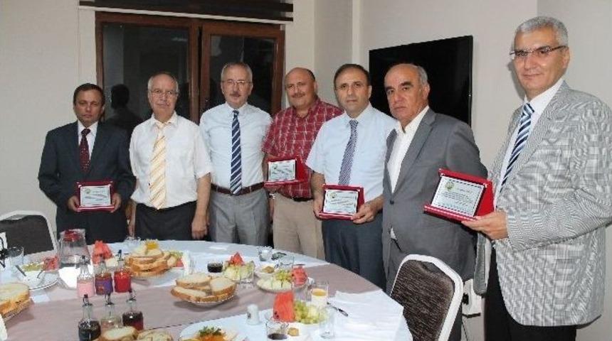 Zonguldak Orman B&ouml;lge M&uuml;d&uuml;rl&uuml;ğ&uuml;&rsquo;nde Veda Yemeği