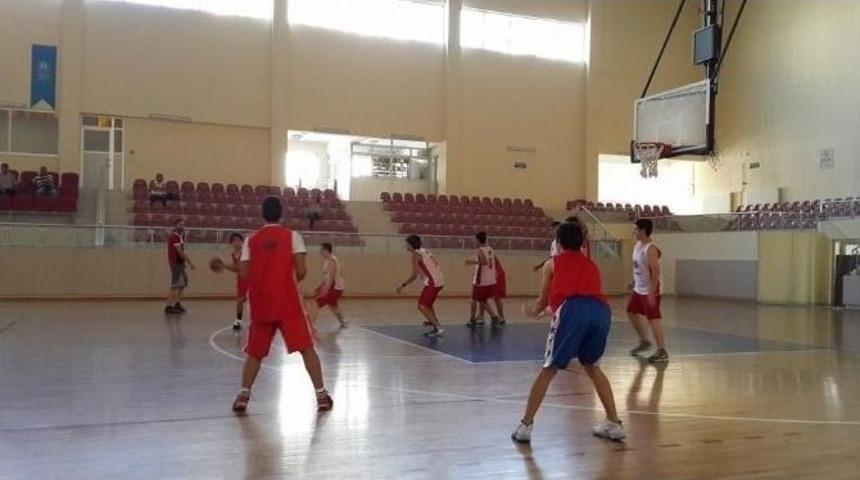 Kayseri 12 Dabo Antren&ouml;r&uuml; Hasan Aksoyak: