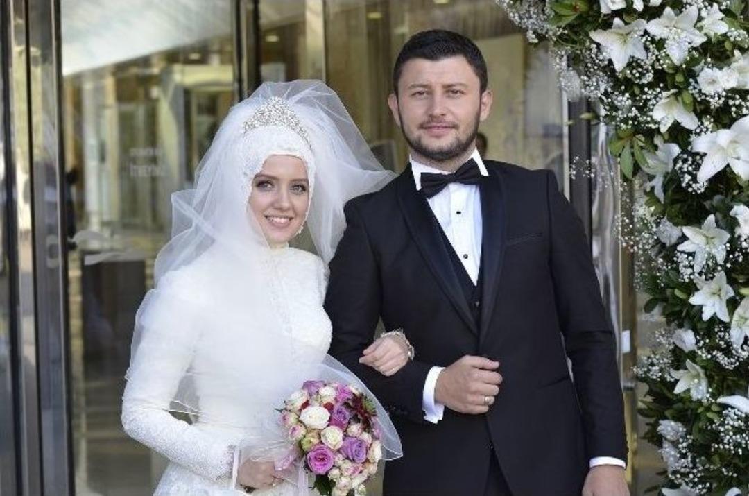 Başkan Hilmi T&uuml;rkmen, Oğlunun Nikahını Kıydı