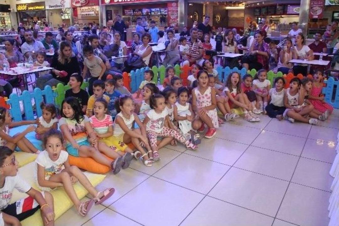 Yeşilyurt Avm&rsquo;de Okula D&ouml;n&uuml;ş Partisi Ve K&ouml;stebekgiller