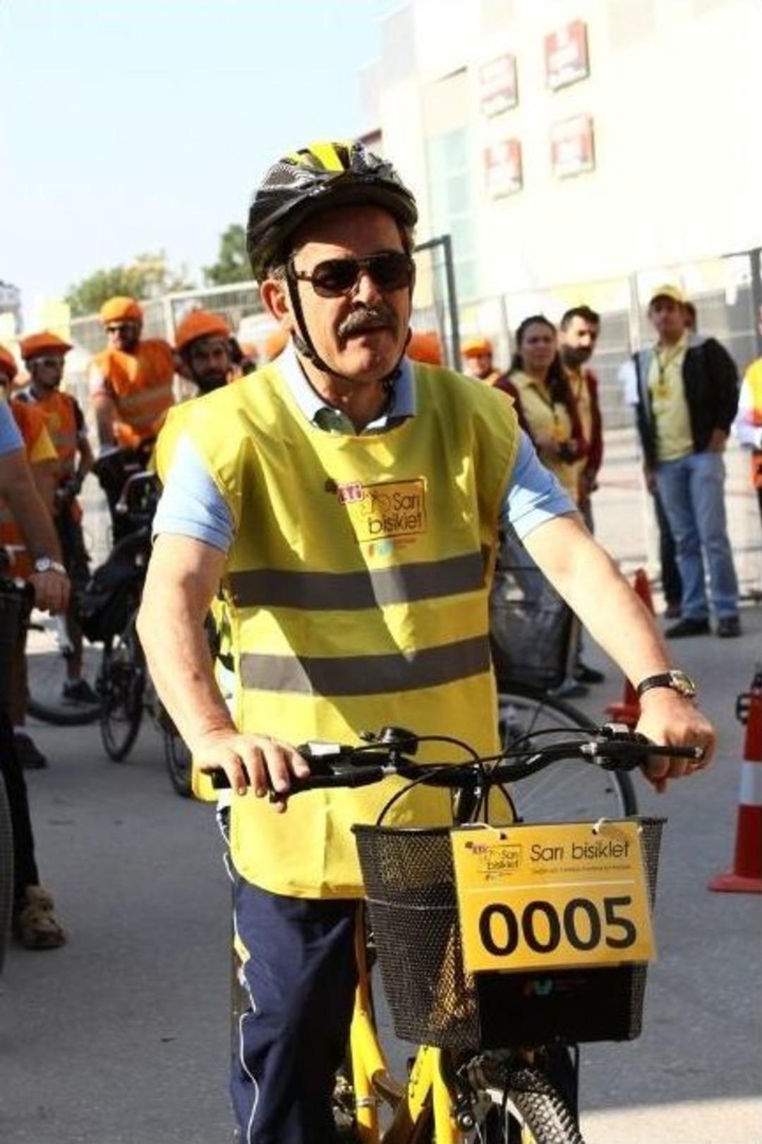 B&uuml;y&uuml;kerşen &ldquo;sarı Bisiklet&rdquo; Etkinliğinde Pedal &Ccedil;evirdi