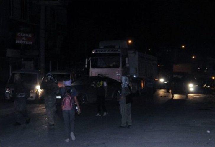 Cizre’de İzinsiz Gösteri: 2 Polis Yaralı G5