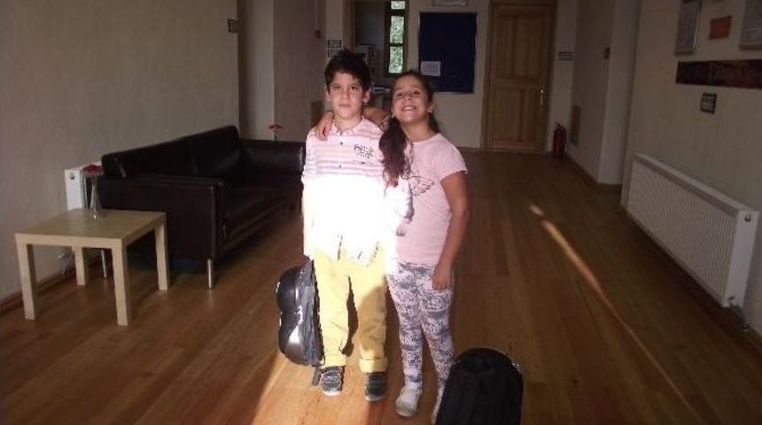 Bu Okulda Sadece 2 &Ouml;ğrenci Okuyacak