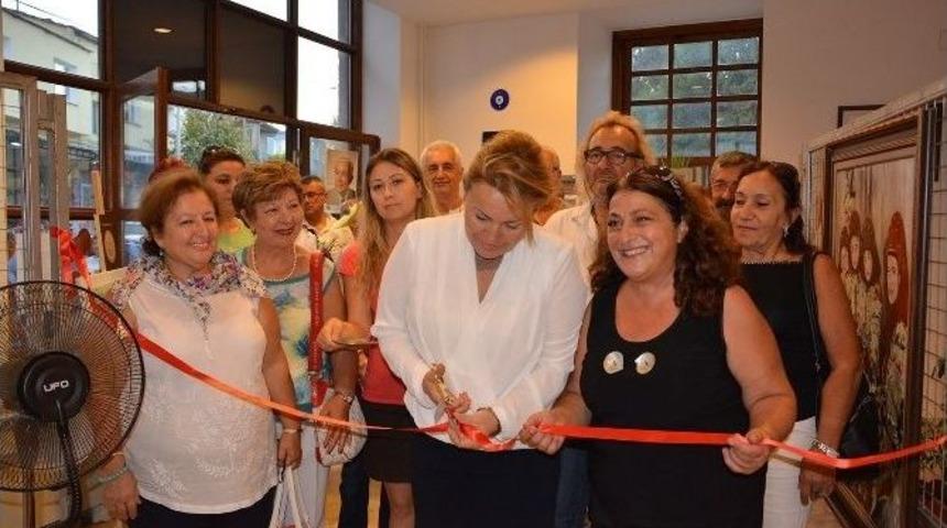 İlk Kadın Bakır Ustası Arslant&uuml;rk&rsquo;&uuml;n Eserleri Urla&rsquo;da G&ouml;r&uuml;c&uuml;ye &Ccedil;ıktı