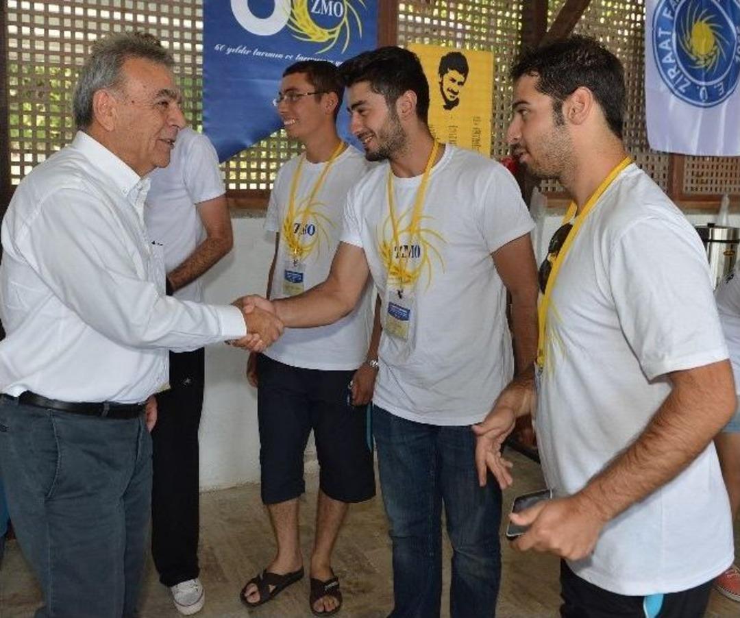 Kocaoğlu, Ziraat Fak&uuml;ltesi &Ouml;ğrencilerine Seslendi: