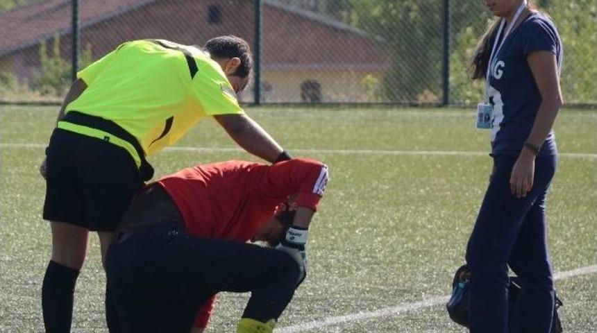 Amat&ouml;r&rsquo;e Bayan Sağlık&ccedil;ı