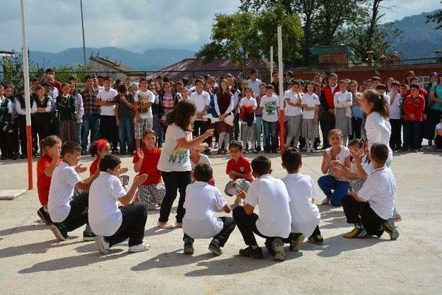 Kabadüz’de İlköğretim Haftası