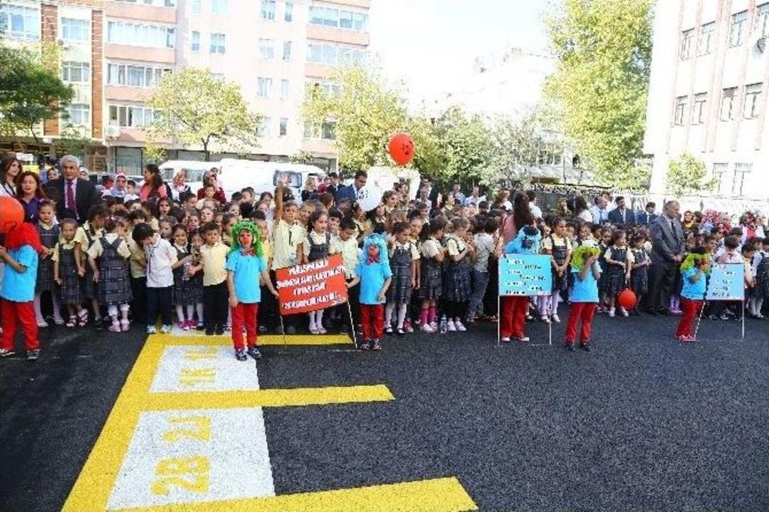 &Ouml;ğrencinin Hafta Sonu Tatili İsyanı