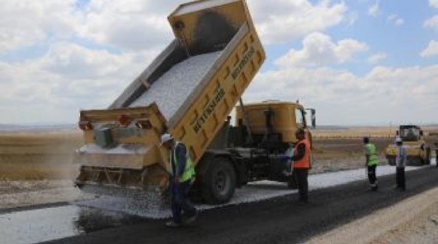 Asfalt Kaplama Ekipleri Sivrihisar Ve Beylikova İl&ccedil;elerinde
