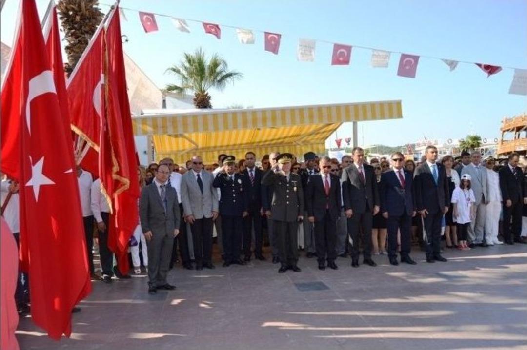 Ayvalık&rsquo;ın D&uuml;şman İşgalinden Kurtuluşunun 92. Yıld&ouml;n&uuml;m&uuml; Coşkuyla Kutlandı