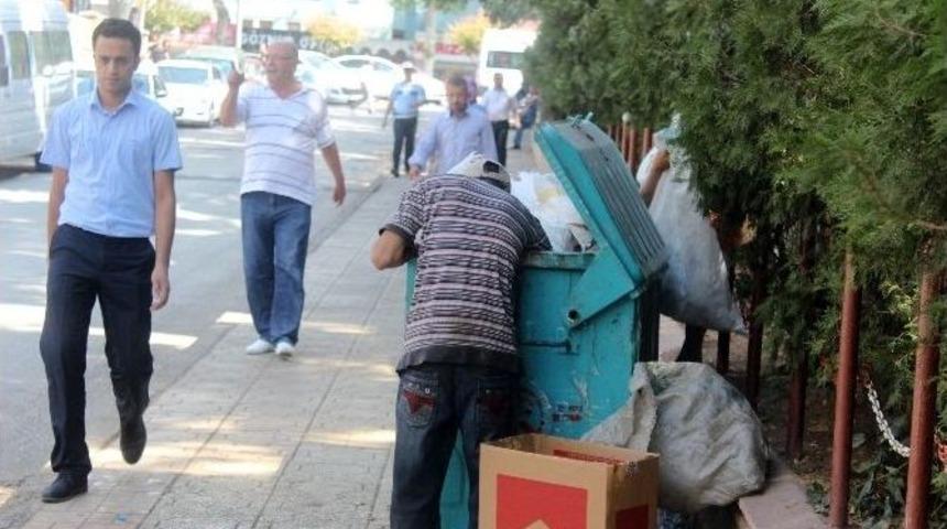 Ders Sırasında Değil &Ccedil;&ouml;p Sırasındalar