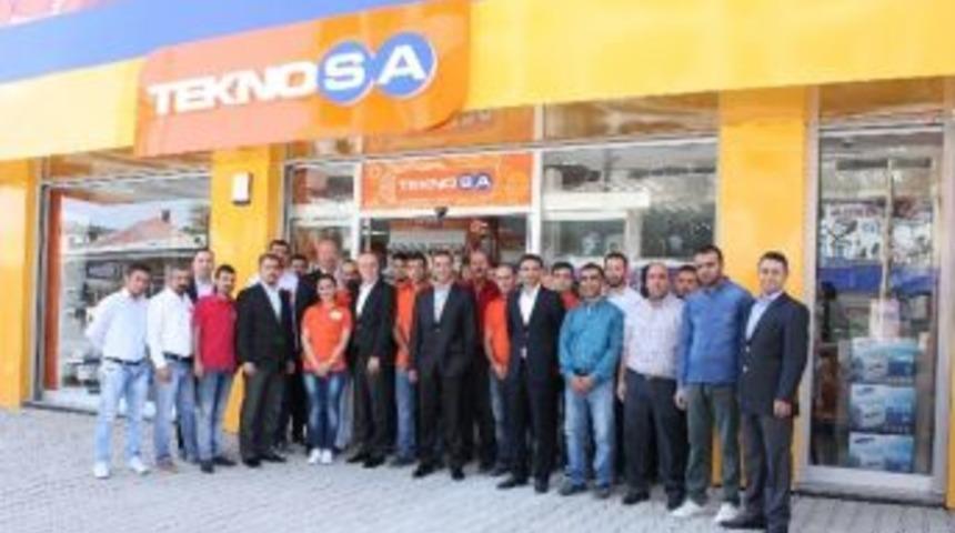 Teknosa Hakkari’de İlk Mağazasını Açtı