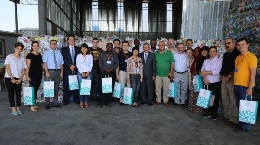 Nil&uuml;fer Geri D&ouml;n&uuml;ş&uuml;mde D&uuml;nyaya &Ouml;rnek Oldu