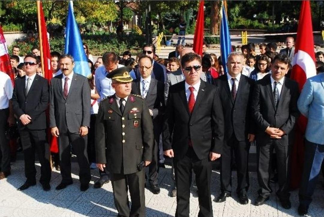 Burdur&rsquo;da 39 Bin 220 &Ouml;ğrenci Ders Başı Yaptı