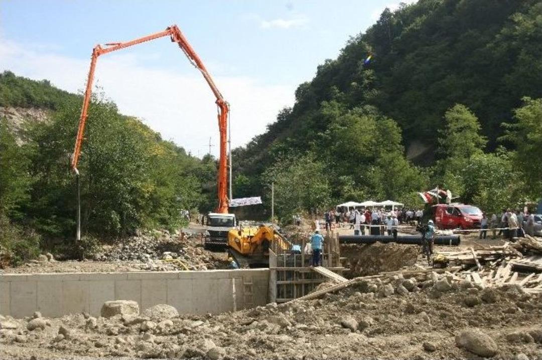 Perşembe&rsquo;ye Can Suyu