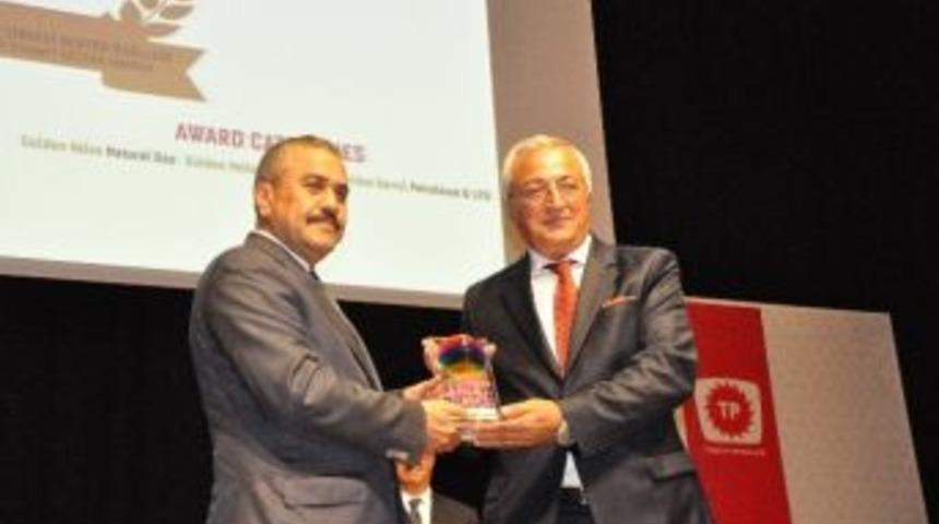 Aksa Elektrik&rsquo;e Altın Voltaj &Ouml;d&uuml;l&uuml;