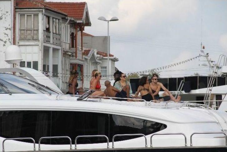 (özel Haber) Lady Gaga’nın Boğaz Sefası G3