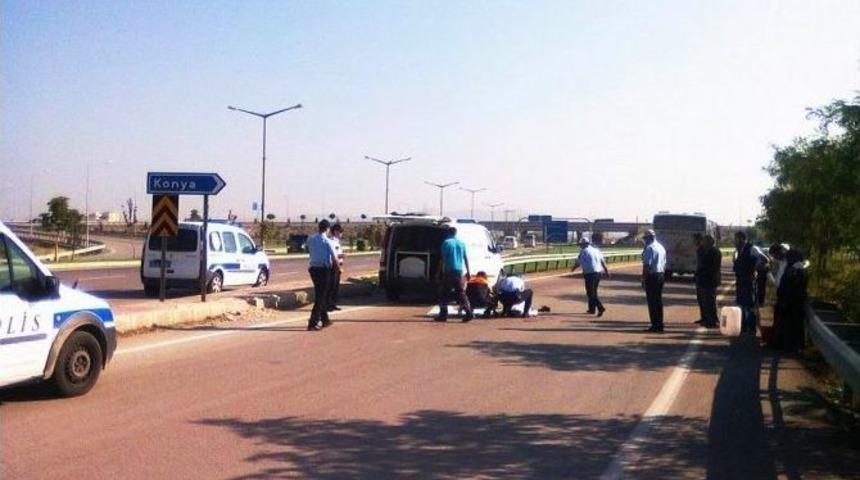 Midib&uuml;s&uuml;n &Ccedil;arptığı Adam Feci Şekilde Can Verdi