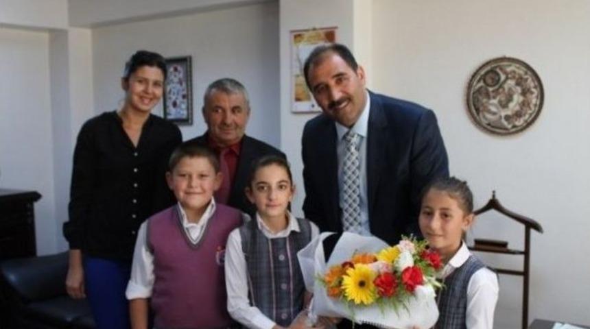 Akşemseddin İlkokulu &Ouml;ğrencilerinden İl Mill&icirc; Eğitim M&uuml;d&uuml;rl&uuml;ğ&uuml;ne Ziyaret