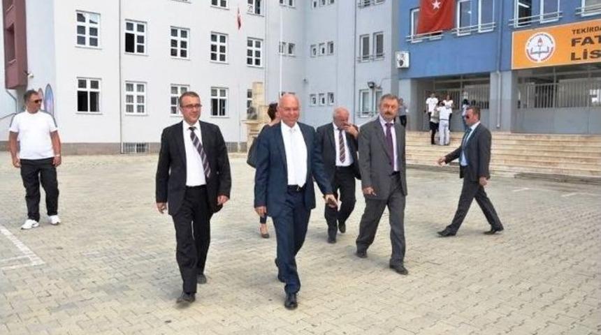 S&uuml;leymanpaşa Belediye Başkanı Ekrem Eşkinat Okulları Dolaştı