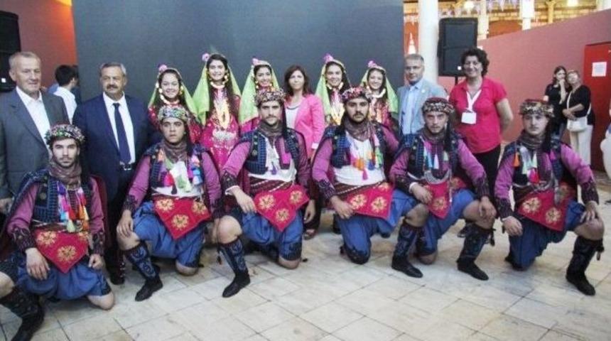 Burhaniye&rsquo;nin Şeker Otu Feshane&rsquo;de Tanıtıldı