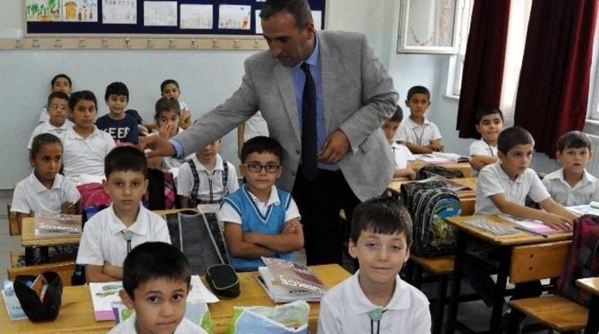 İlk Ders Zili &Ccedil;aldı