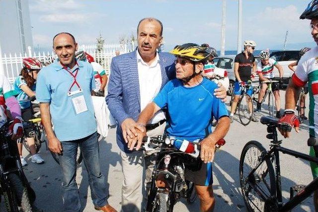 83 Yaşında 520 Kilometre Pedal &Ccedil;evirecek 2
