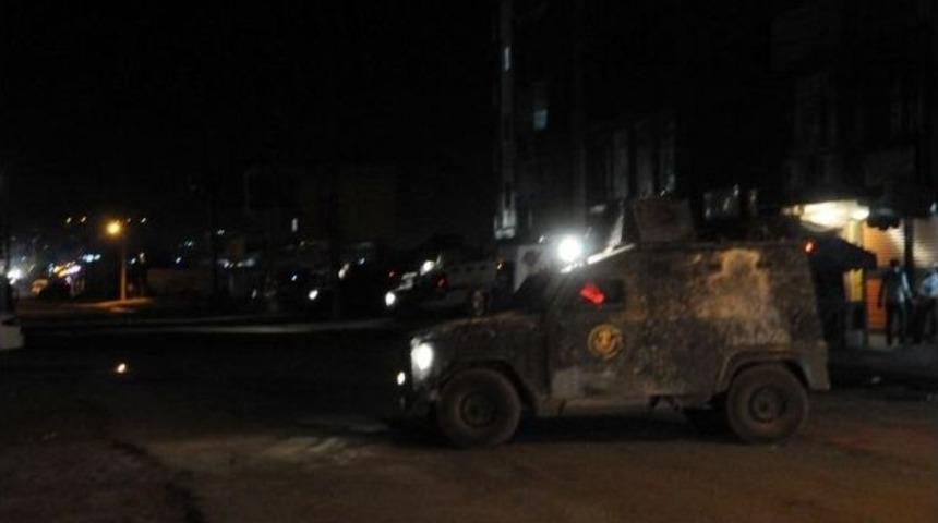 Yola Bırakılan Bomba D&uuml;zenekli Piknik T&uuml;p&uuml; F&uuml;nyeyle Patlatıldı