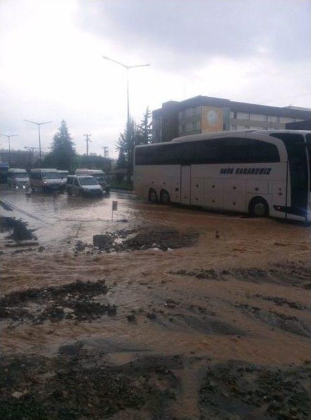 Trabzon’da Sağanak Yağış