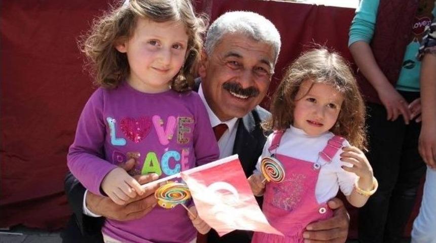 Kemerhisar Belediye Başkanı Beytullah Kirazcı;