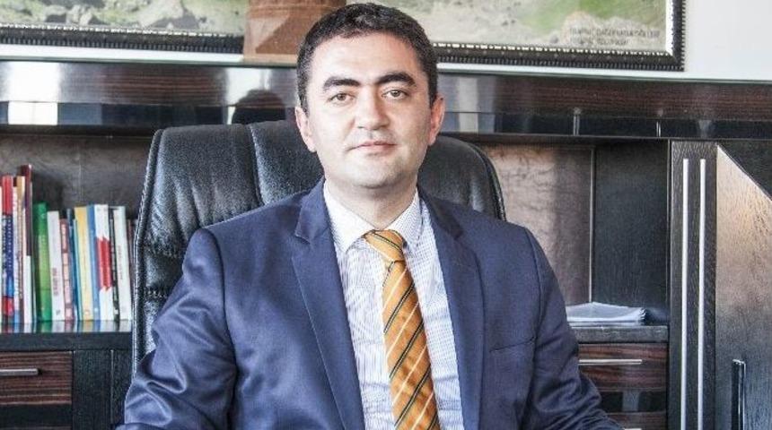 Ahlat Kaymakamı Görevine Başladı