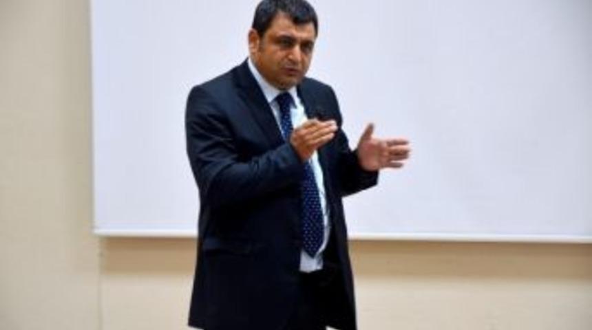 İlk Ders Rekt&ouml;r La&ccedil;iner&rsquo;den