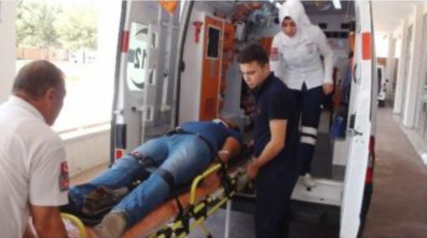 Şanlıurfa’da Trafik Kazası: 2 Yaralı