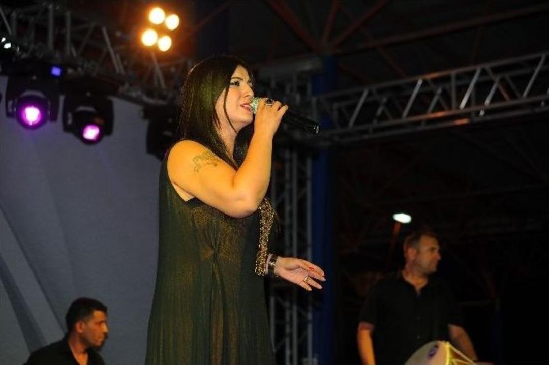 Sakinşehir Seferihisar Barış Nağmeleri İle Yankılandı