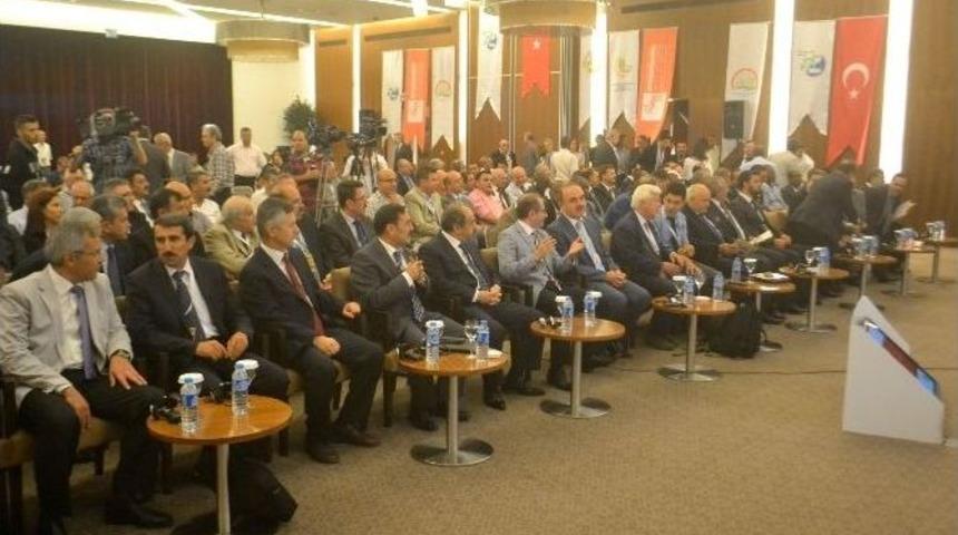 Konya&rsquo;da Uluslararası Kuraklık Ve &Ccedil;&ouml;lleşme Sempozyumu