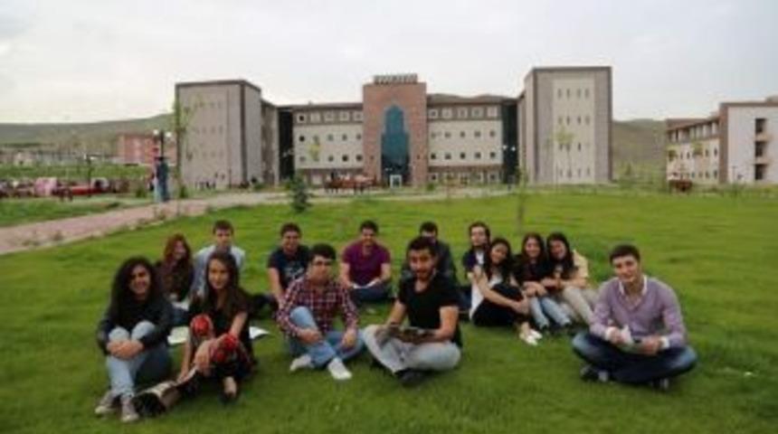 Nuh Naci Yazgan &Uuml;niversitesi&rsquo;ne Ek Yerleştirme İle &Ouml;ğrenci Alınacak