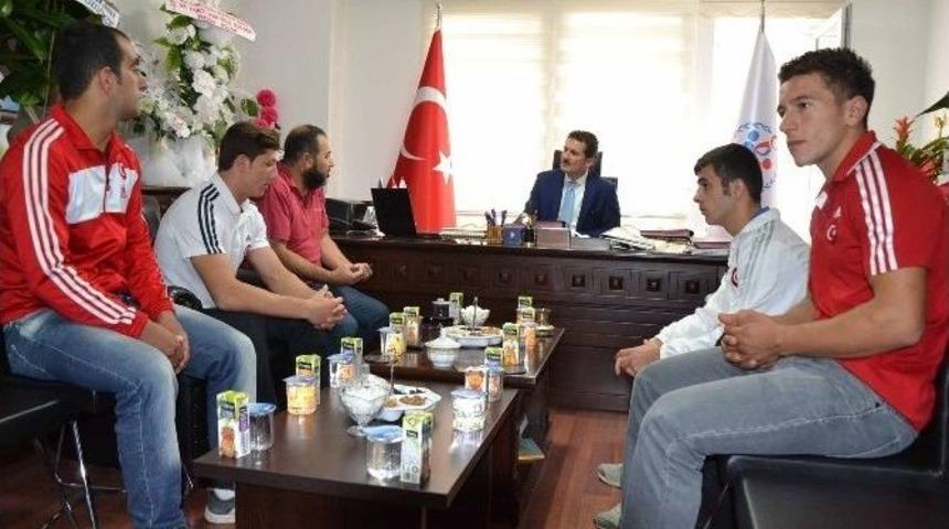 Vanlı Halterciler Şampiyonaya Uğurlandı