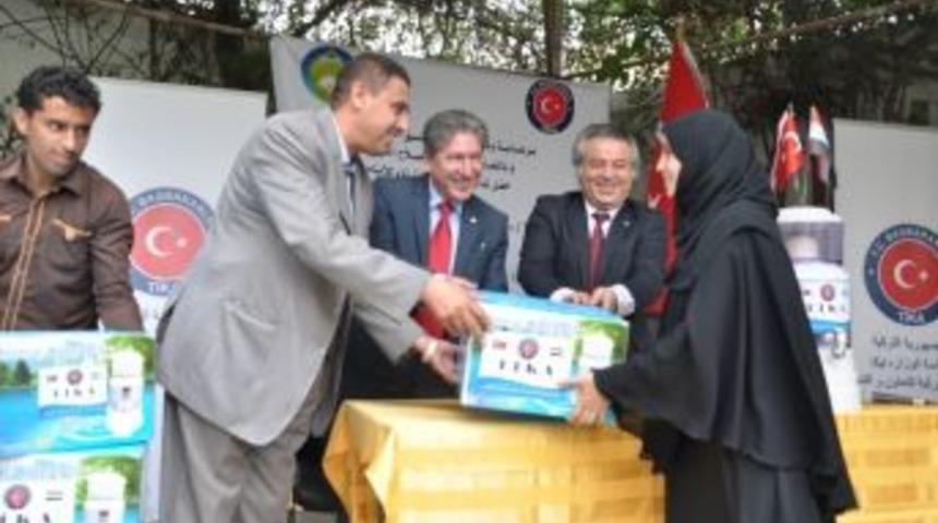 Tika Yemenli Yetimlerin Yanında