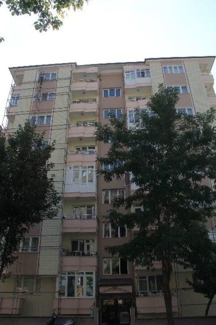 (özel Haber) Ölüme Meydan Okuyan İnşaat İşçileri G1