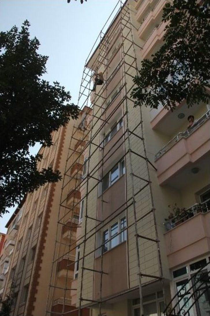 (özel Haber) Ölüme Meydan Okuyan İnşaat İşçileri G5