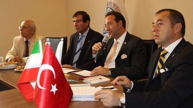 Macar Heyeti Kto’yu Ziyaret Etti