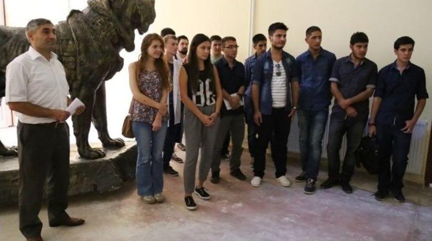 As&uuml; Veteriner Fak&uuml;ltesi&rsquo;nde Dersler Başladı