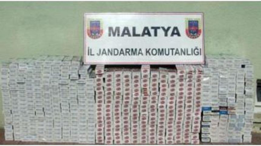 9 Bin 300 Paket Ka&ccedil;ak Sigara Ele Ge&ccedil;irildi