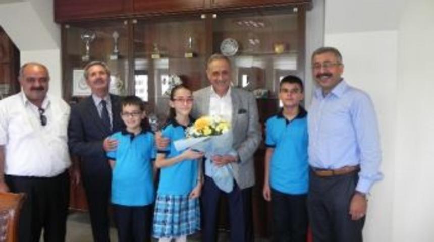 Başkan Badem&rsquo;den Yardım İstediler