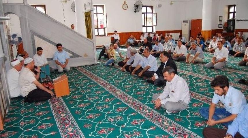 Şehit Polisler İ&ccedil;in Mevlit Okutuldu