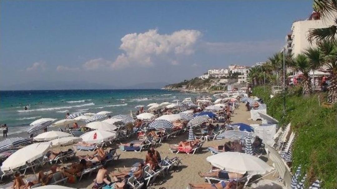 Plajlar Turistlere Kaldı