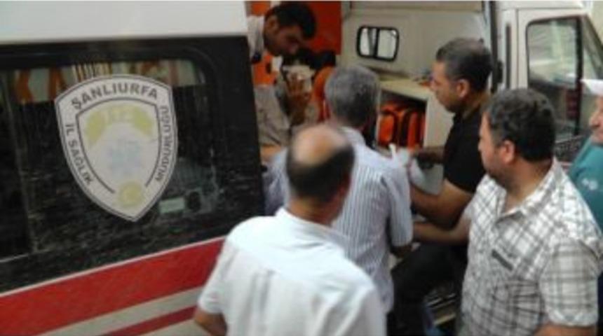 İş&ccedil;i Midib&uuml;s&uuml; Yan Yattı: 15 Yaralı