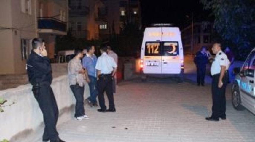 Eşinin &Uuml;&ccedil; Ay &Ouml;nce Yazdığı Ayrılık Mektubunu Yakalayınca İntihara Teşebb&uuml;s Etti